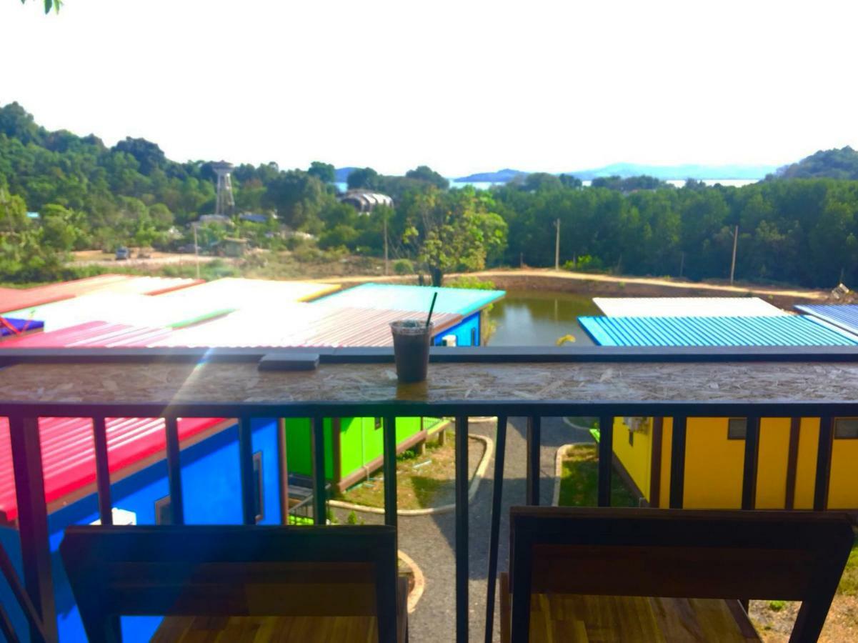 T-House@Siray Hotel Phuket Екстериор снимка
