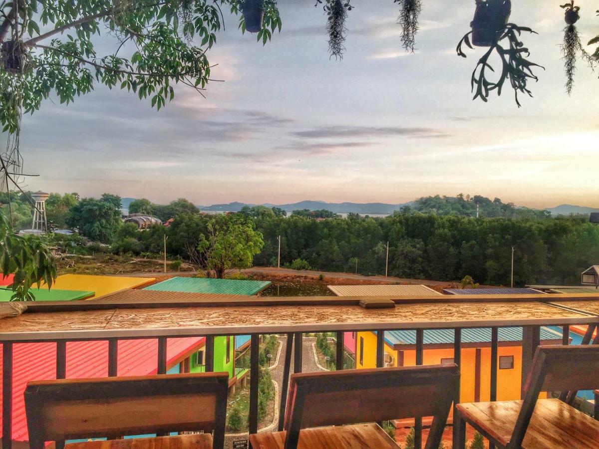 T-House@Siray Hotel Phuket Екстериор снимка