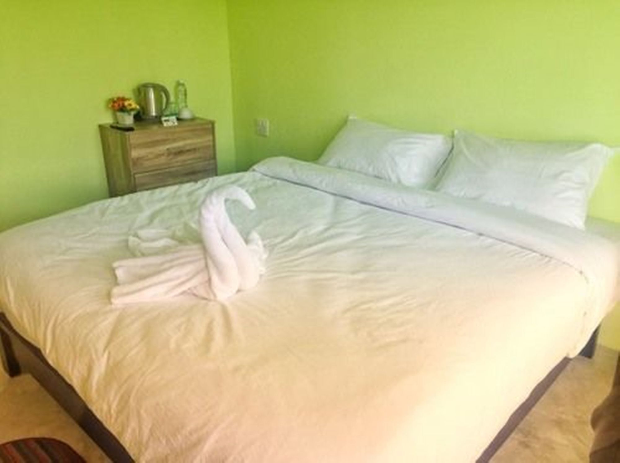 T-House@Siray Hotel Phuket Екстериор снимка