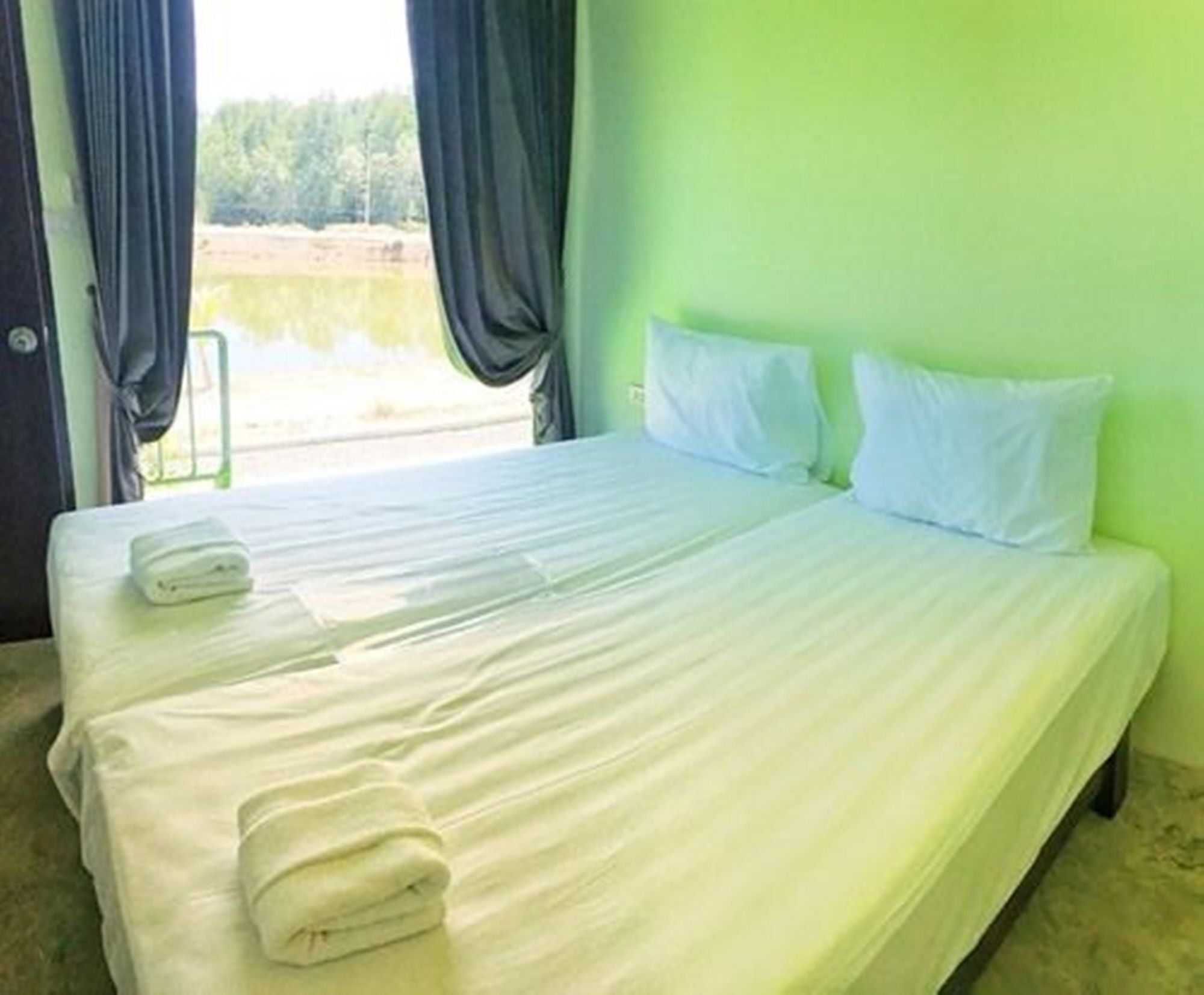T-House@Siray Hotel Phuket Екстериор снимка