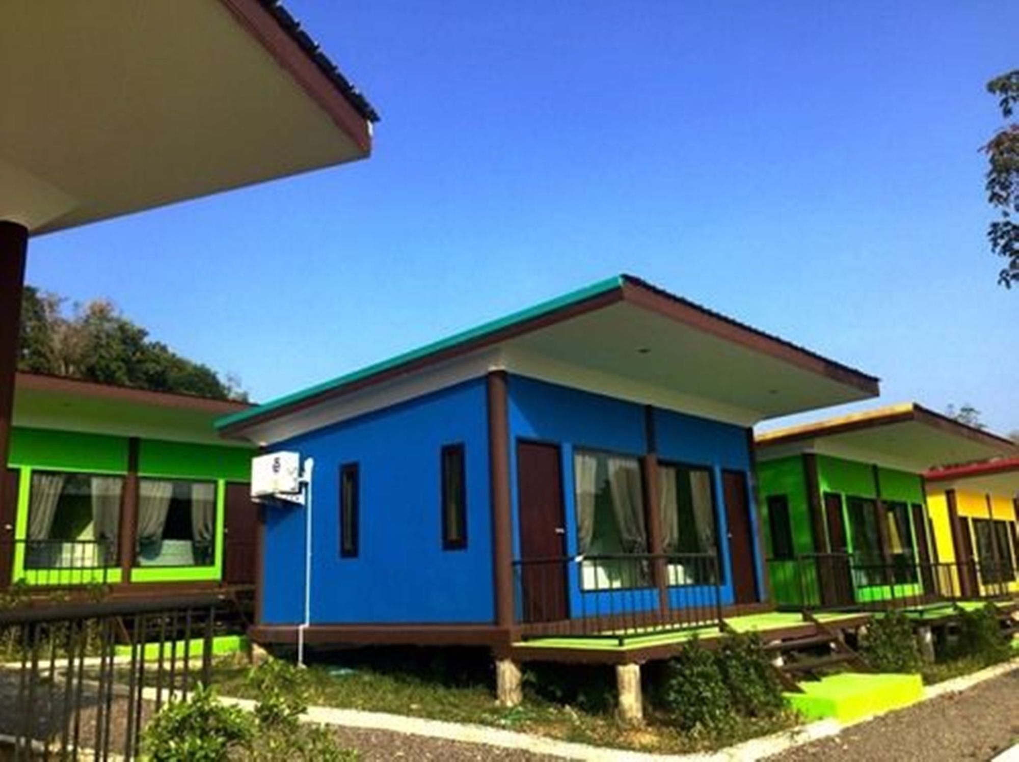 T-House@Siray Hotel Phuket Екстериор снимка